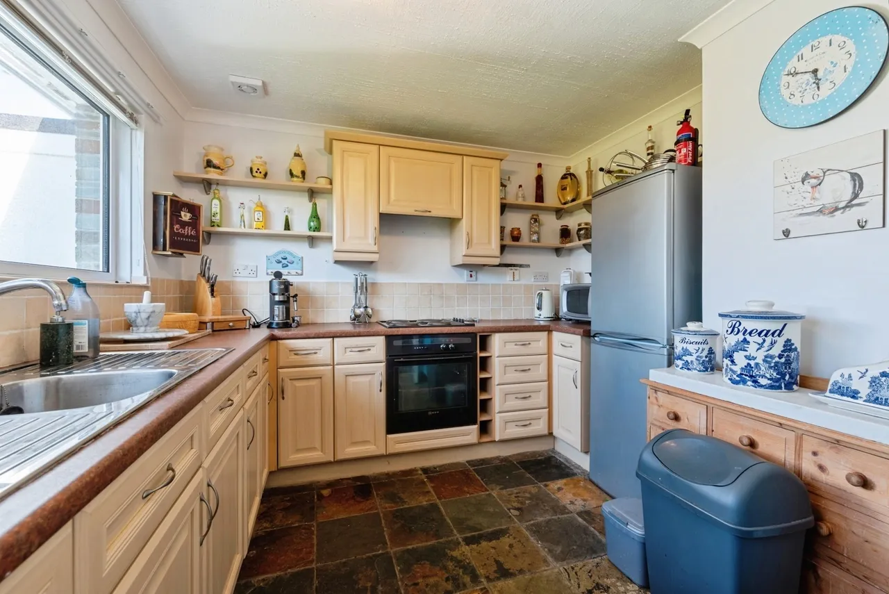 Atlantic Close, Tintagel, PL34, photo 7