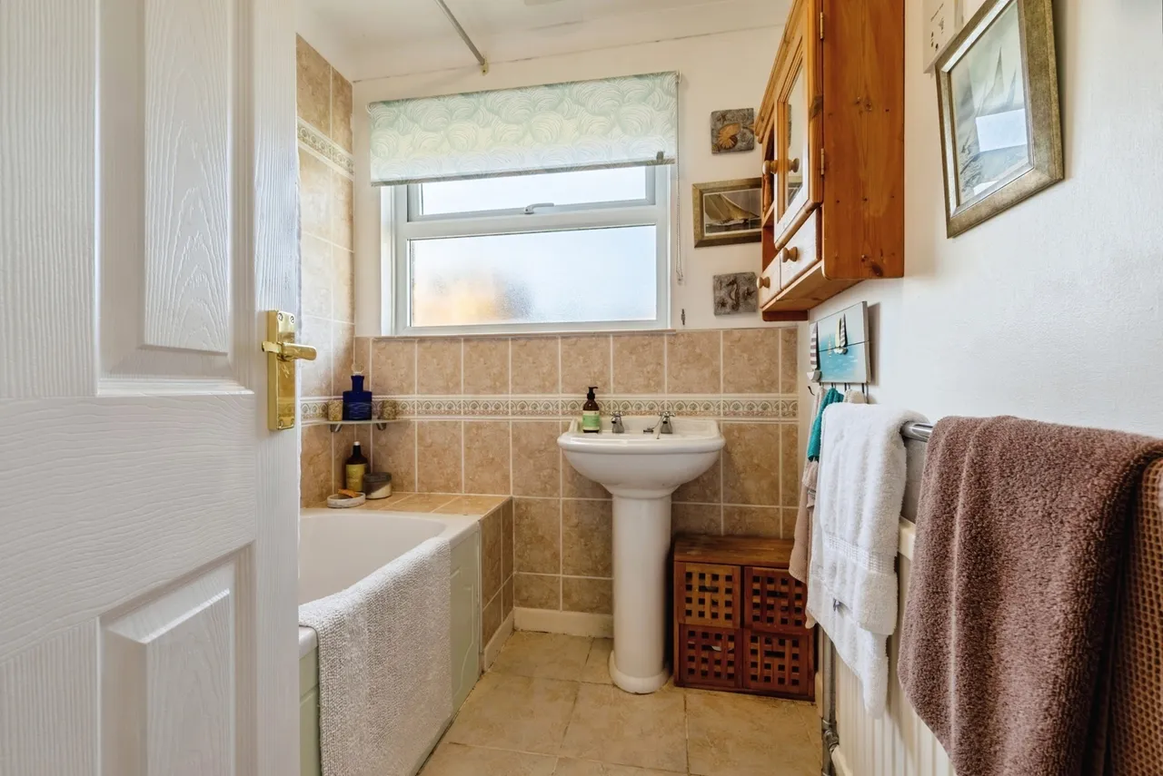 Atlantic Close, Tintagel, PL34, photo 11