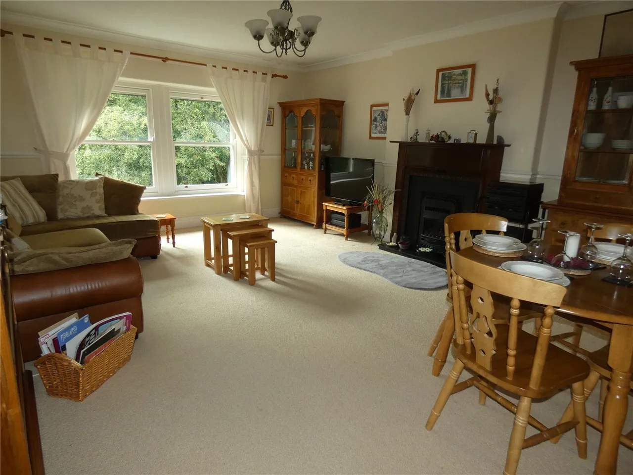 College Road, BUXTON, Derbyshire, SK17, photo 3