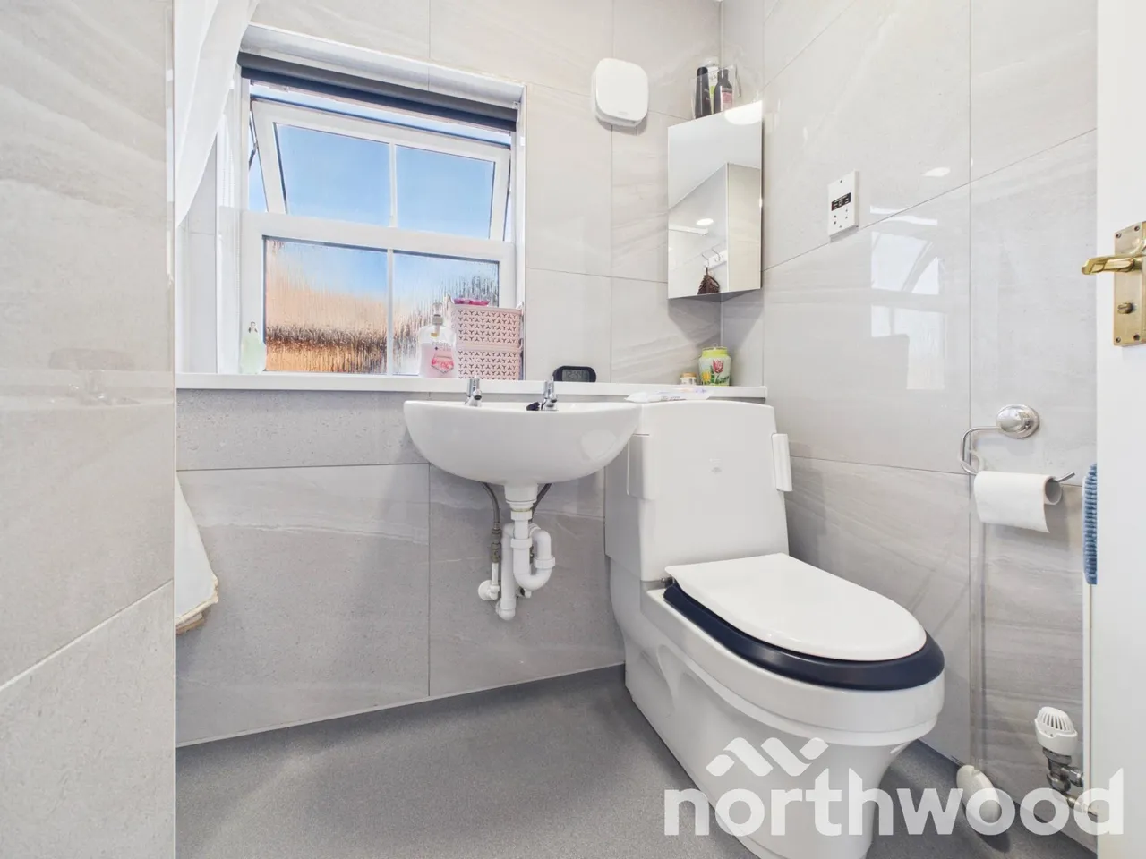 Imperial Way, Singleton, TN23, photo 13