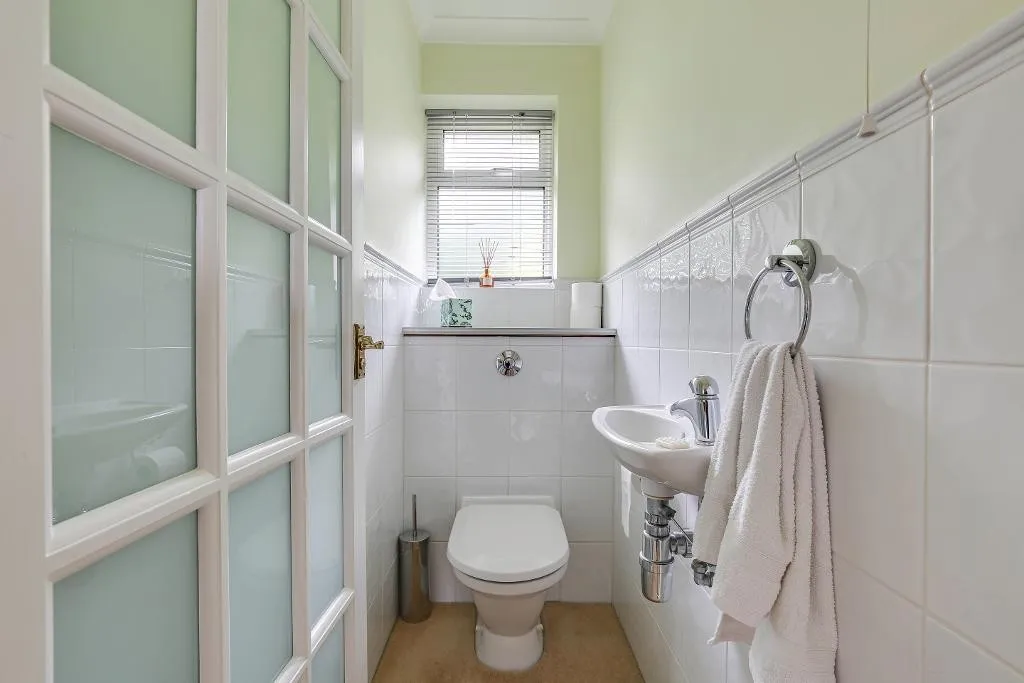 Court Farm Road, Warlingham, photo 26