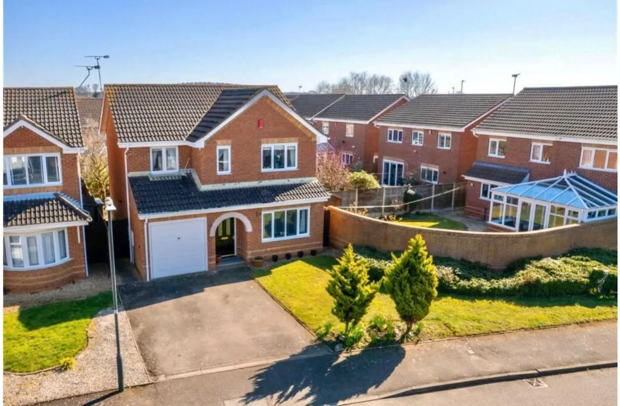 4 bed house for sale, Shylock Grove, Heathcote, CV34