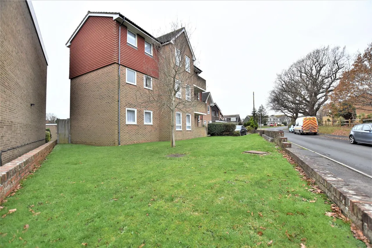 Redford Court, Collington Lane East, Bexhill-On-Sea, Sussex, TN39 3RH, photo 12