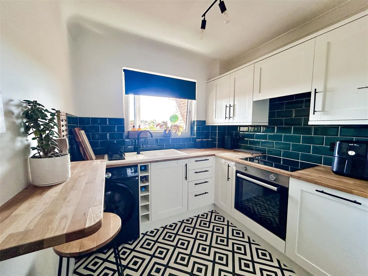 Redford Court, Collington Lane East, Bexhill-On-Sea, Sussex, TN39 3RH, photo 7