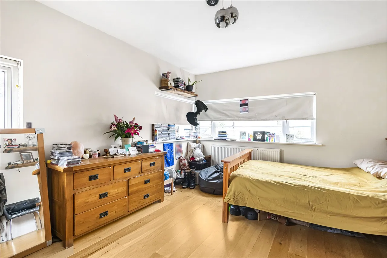 Wayside Close, London, N14 4LB, photo 29
