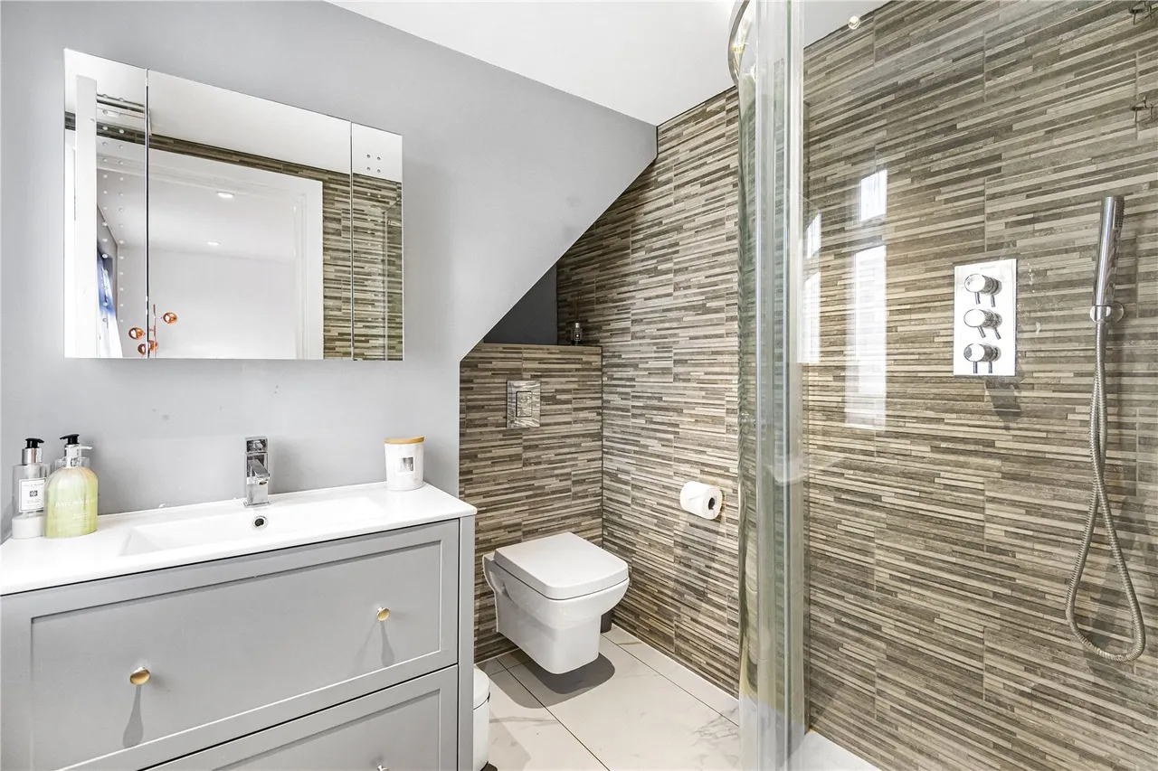 Wayside Close, London, N14 4LB, photo 36