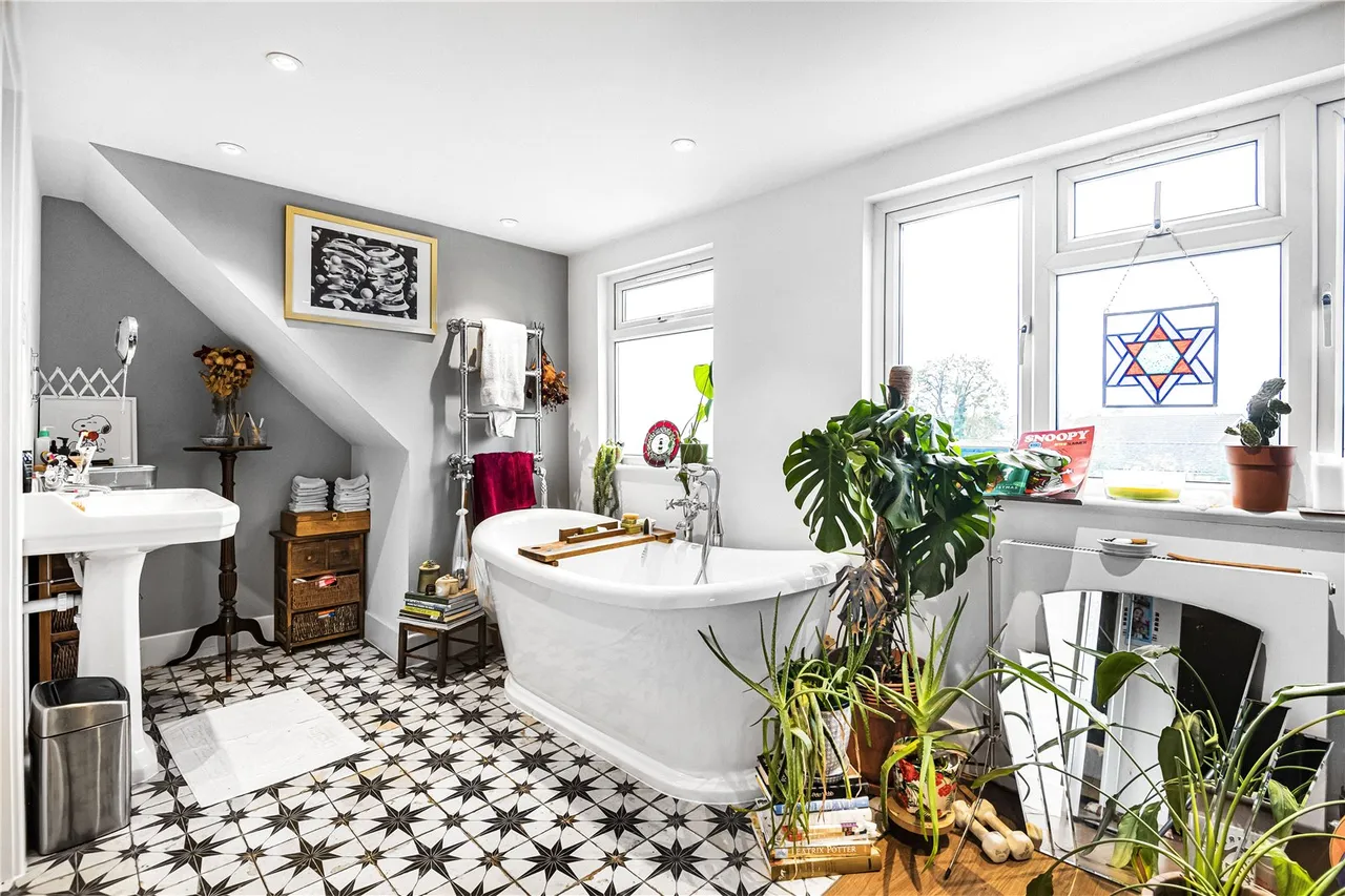 Wayside Close, London, N14 4LB, photo 39