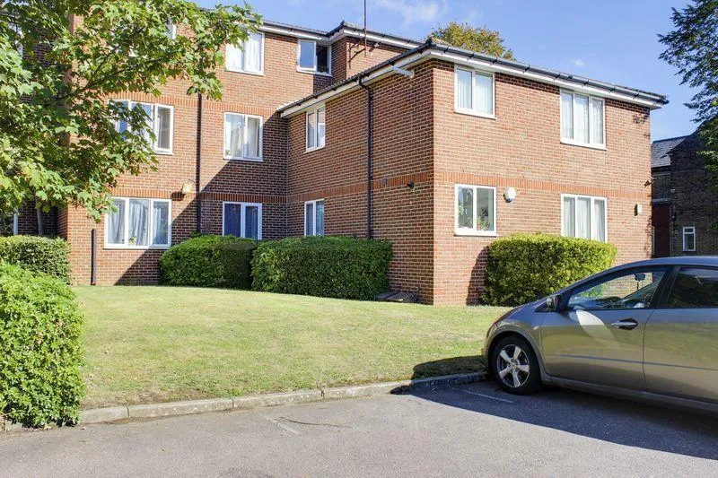 Stanley Road, Enfield, EN1, photo 9