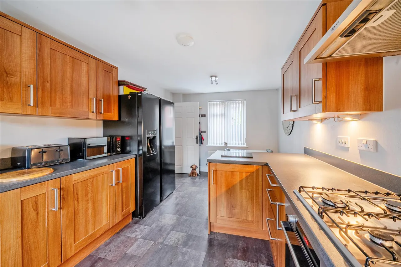 Hulbert Close, Hilperton, BA14, photo 9