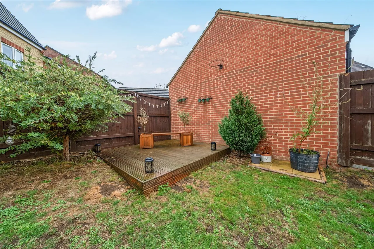 Hulbert Close, Hilperton, BA14, photo 13