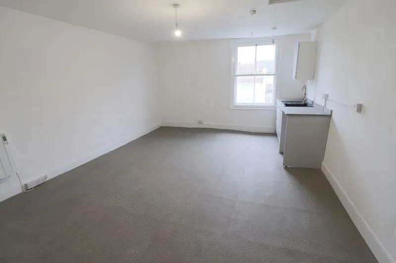Church Road, Alphington, Exeter, photo 9
