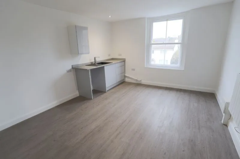 Church Road, Alphington, Exeter, photo 12
