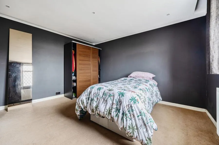 Harefield Road, Uxbridge, UB8, photo 9