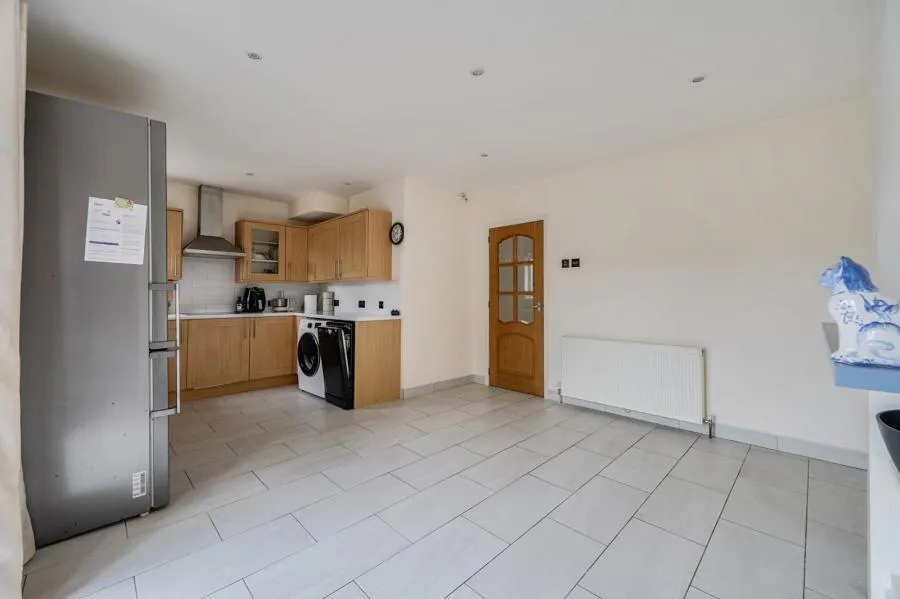 Harefield Road, Uxbridge, UB8, photo 5