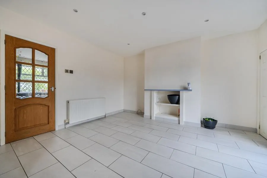 Harefield Road, Uxbridge, UB8, photo 6