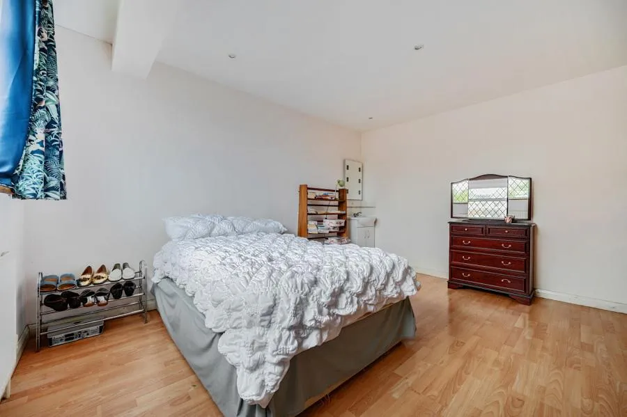 Harefield Road, Uxbridge, UB8, photo 11