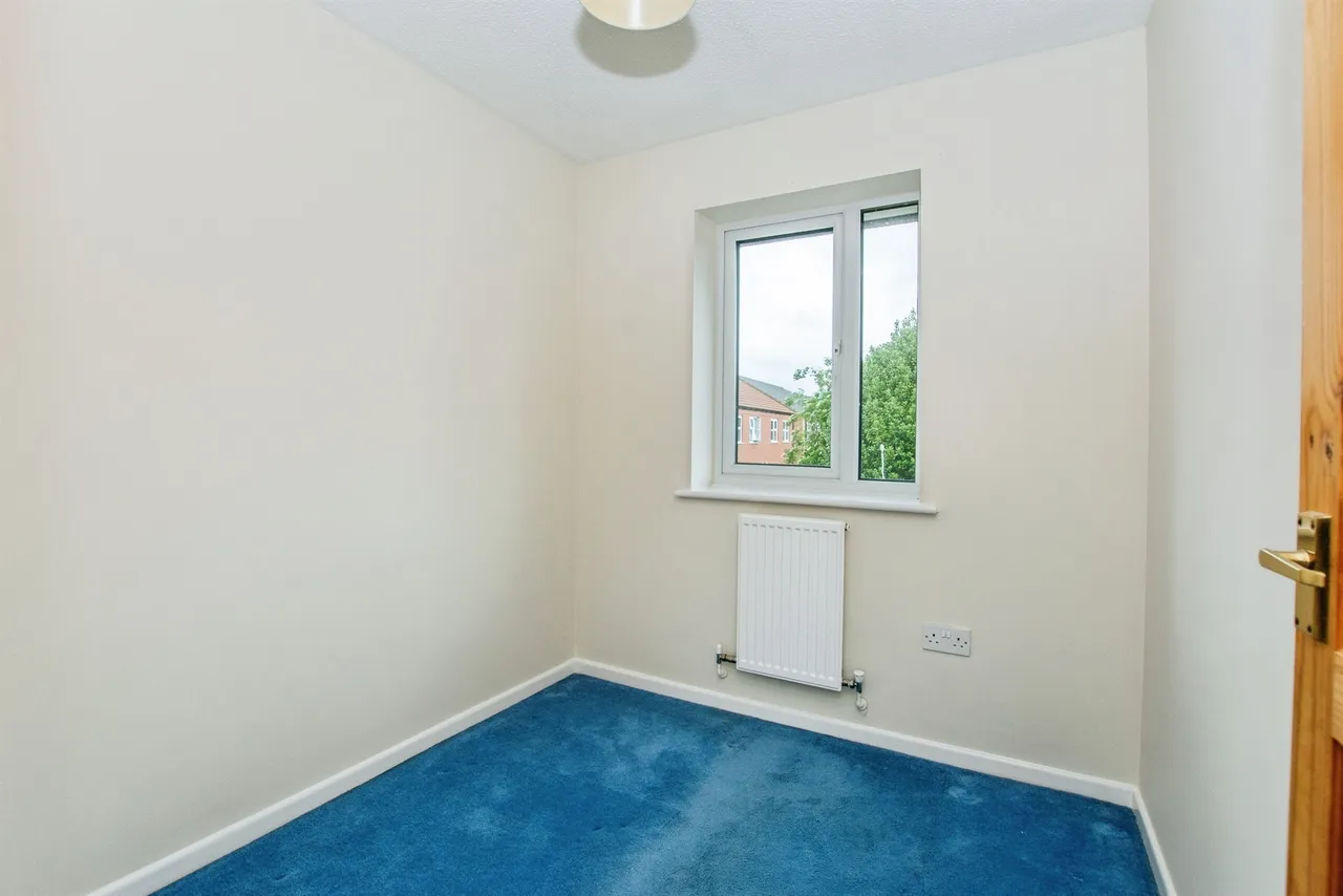 Henry Warby Avenue, Elm, PE14, photo 13