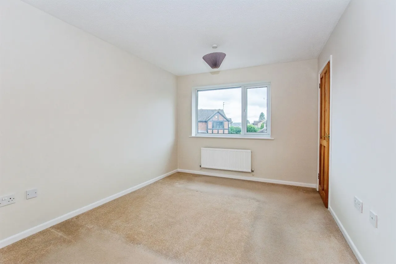 Henry Warby Avenue, Elm, PE14, photo 11