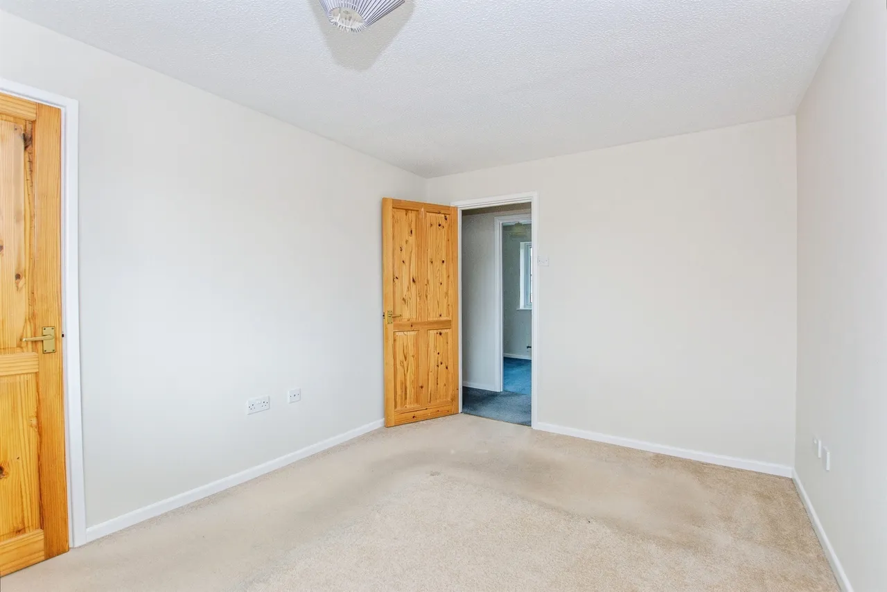 Henry Warby Avenue, Elm, PE14, photo 12