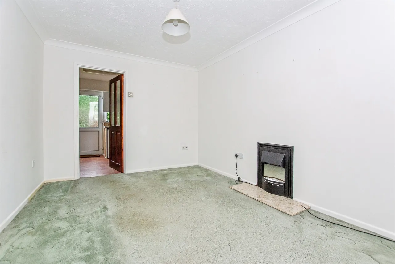Henry Warby Avenue, Elm, PE14, photo 7