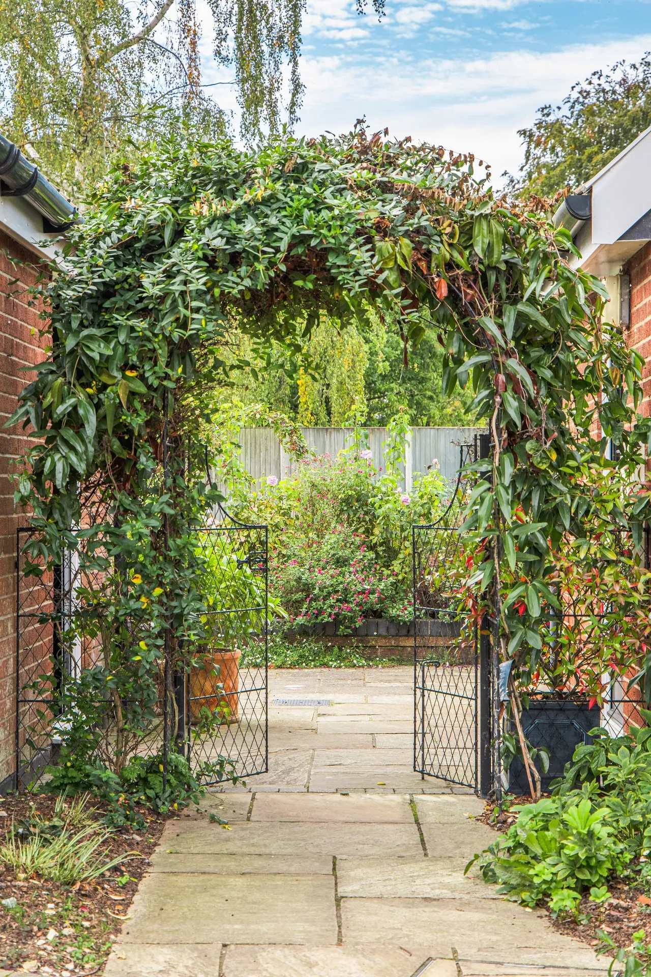 Immaculately Presented Four Bedroom D, photo 14