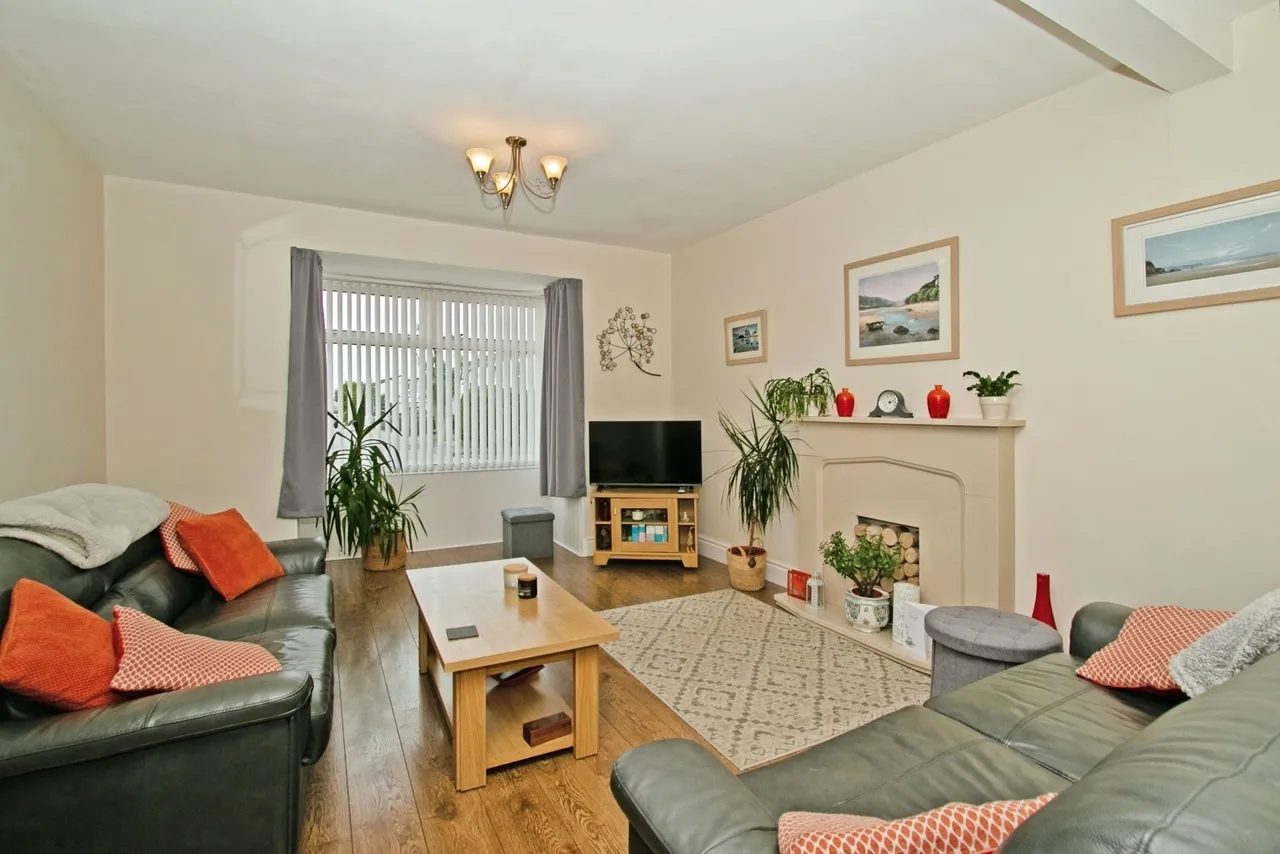 Treloggan Road, Newquay, TR7, photo 2