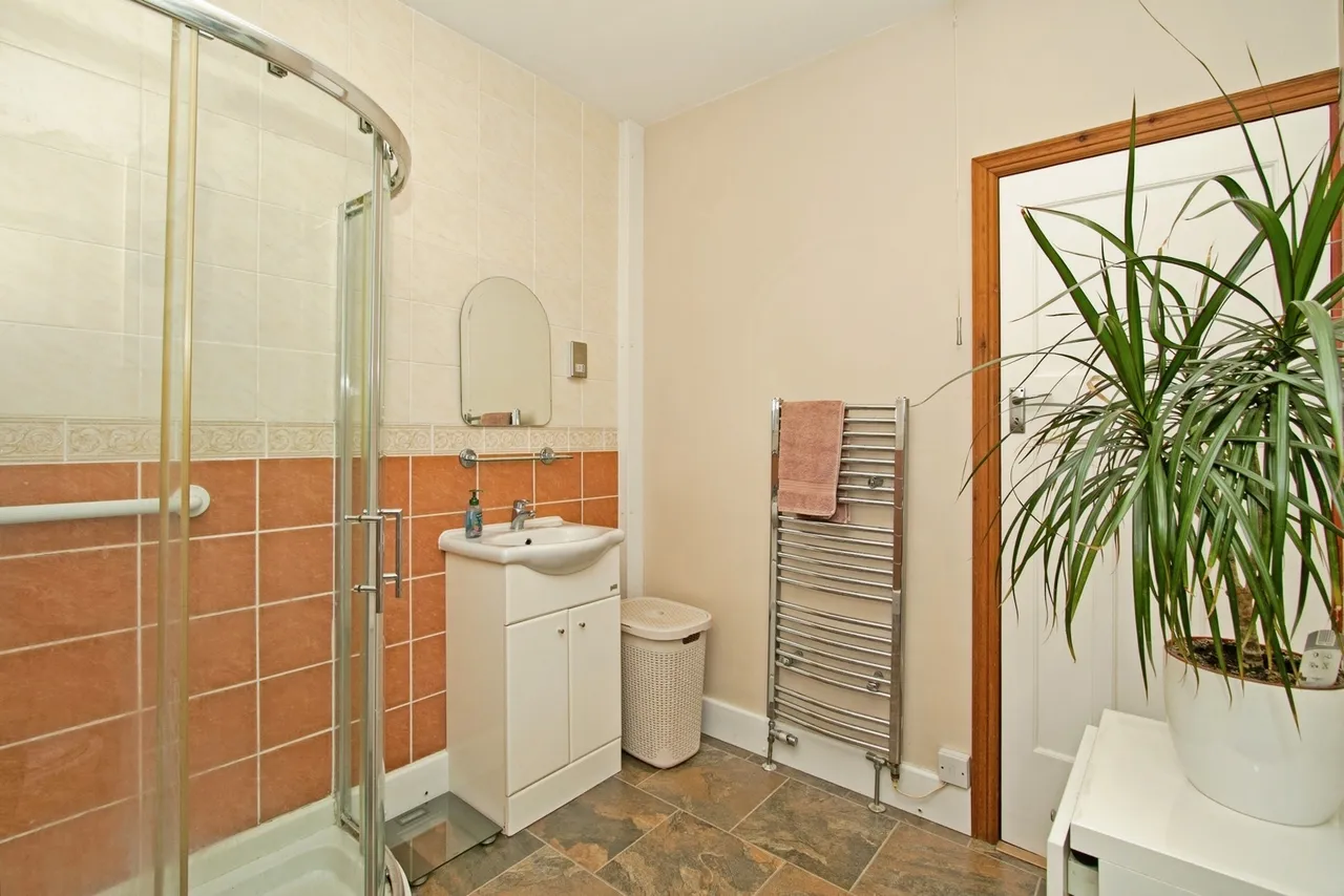 Treloggan Road, Newquay, TR7, photo 45