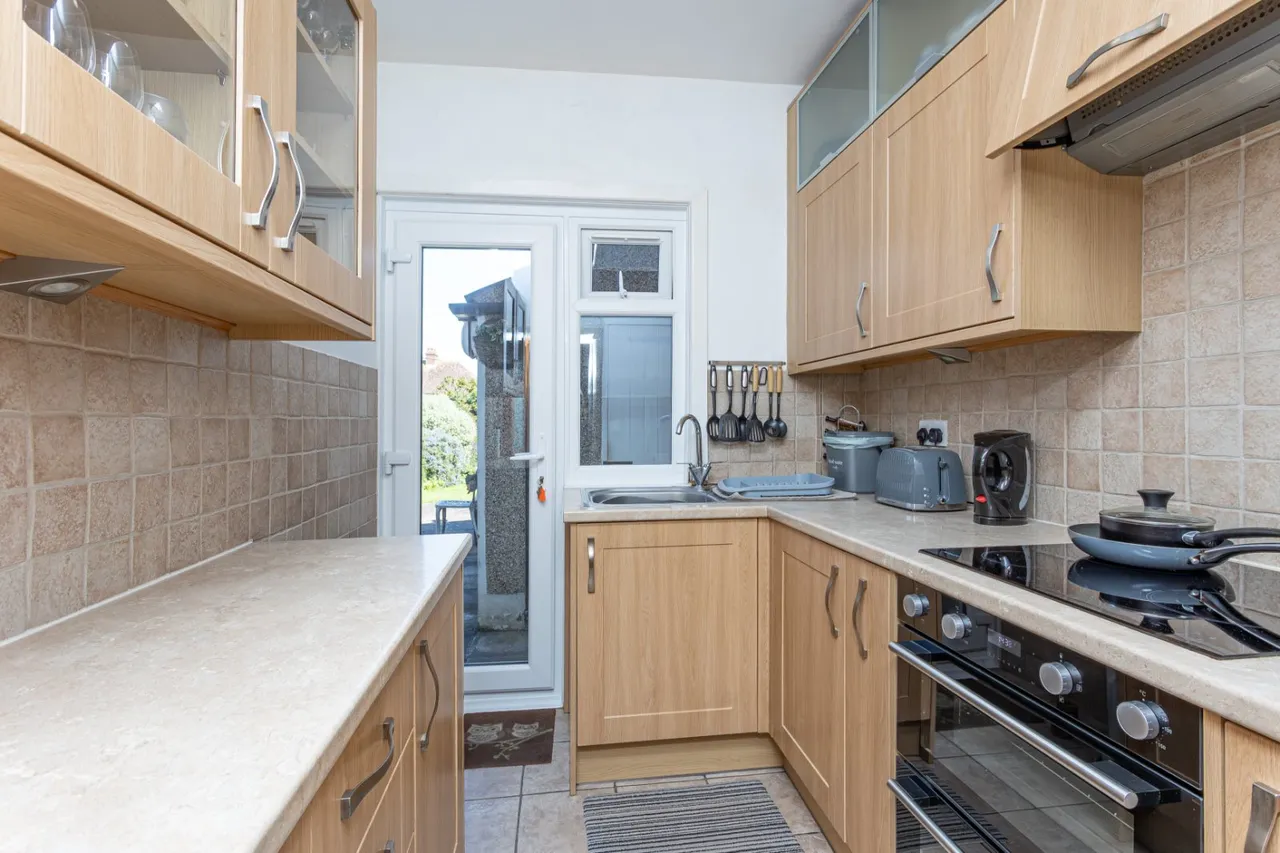 Victoria Avenue, Westgate-On-Sea, CT8, photo 6