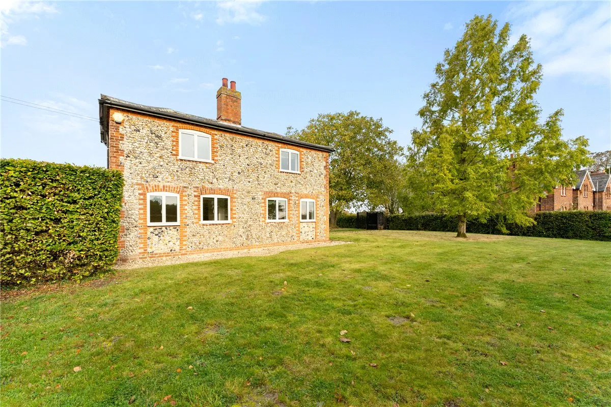 The Street, Kirtling, CB8, photo 20