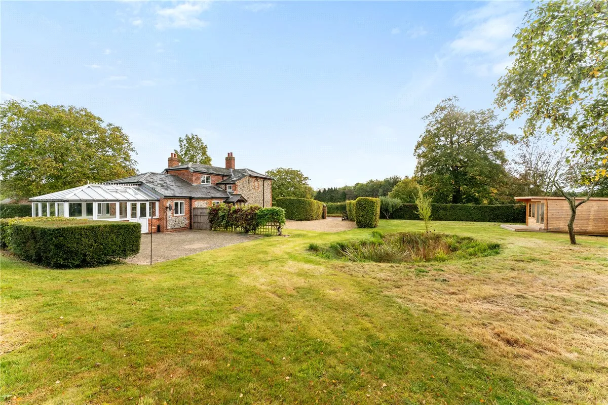 The Street, Kirtling, CB8, photo 22