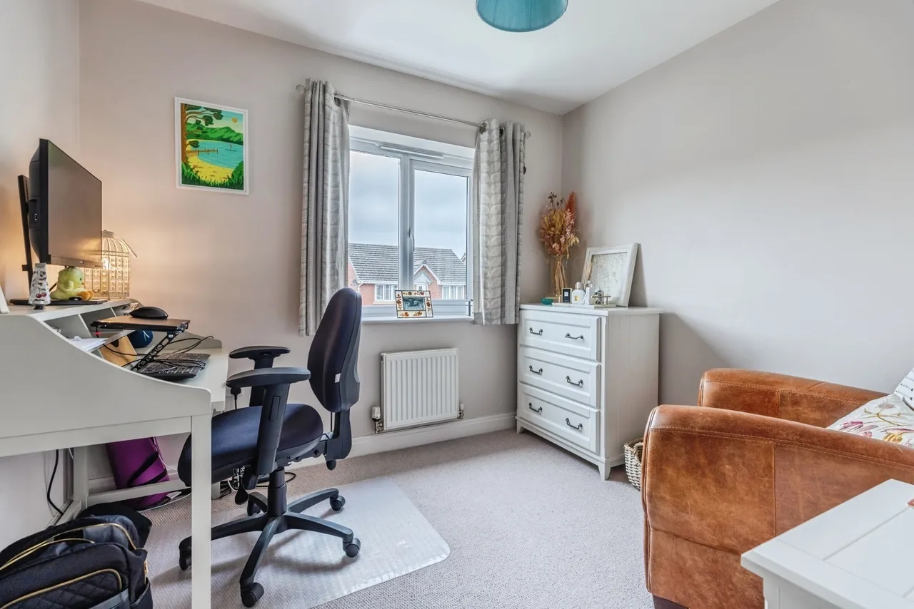 Preston Road, Clayton-le-Woods, PR6, photo 9