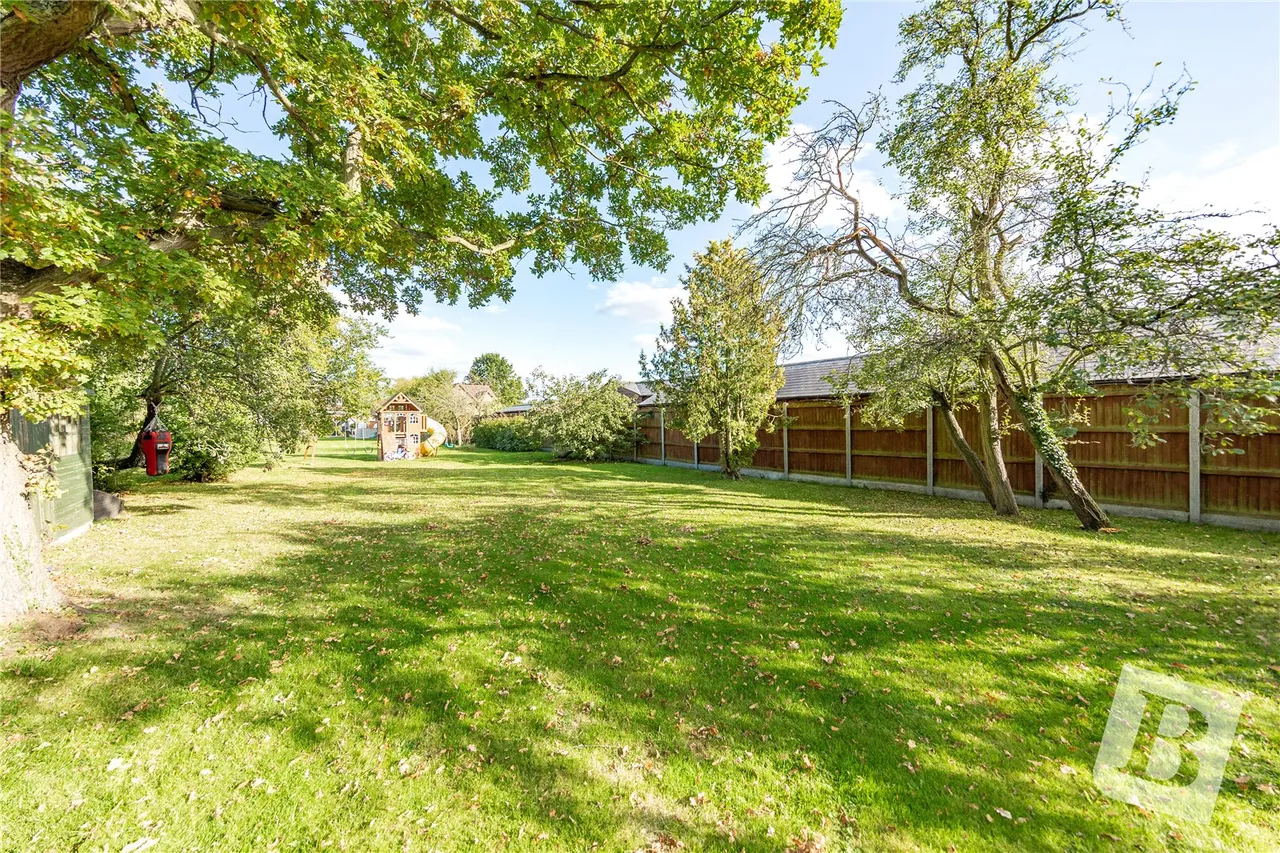 Ramsden Bellhouse, Billericay, CM11, photo 7