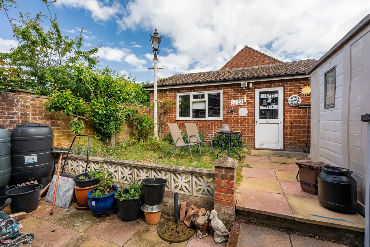 Sells Road, Ware, SG12 7LQ, photo 8