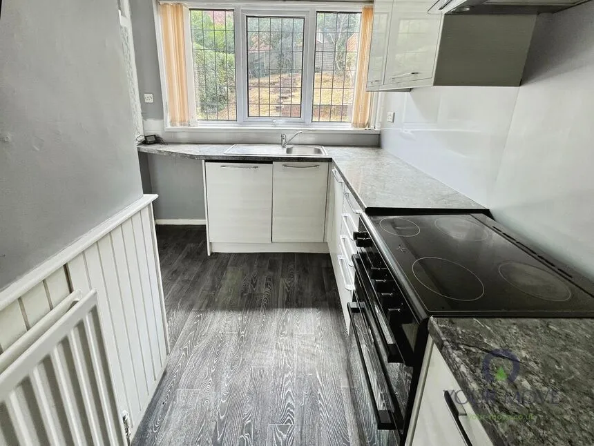 Watsons Green Road, Dudley, West Midlands, DY2, photo 5
