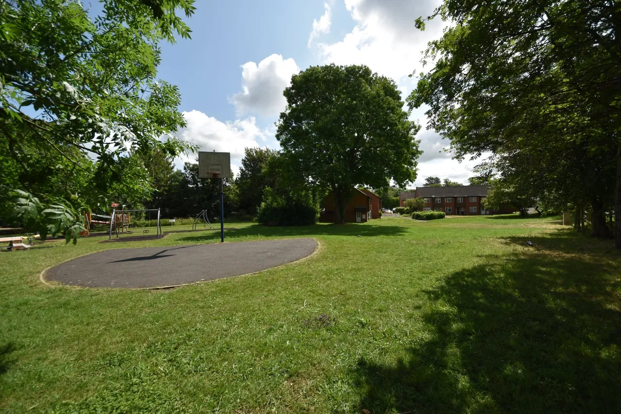 Loudwater, High Wycombe, photo 12