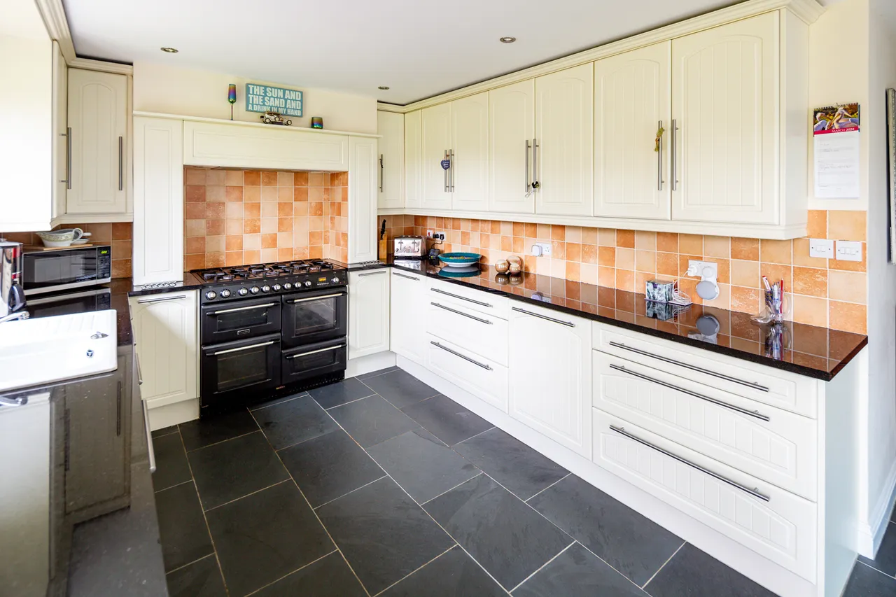 Windmill Avenue, Bicester, photo 12