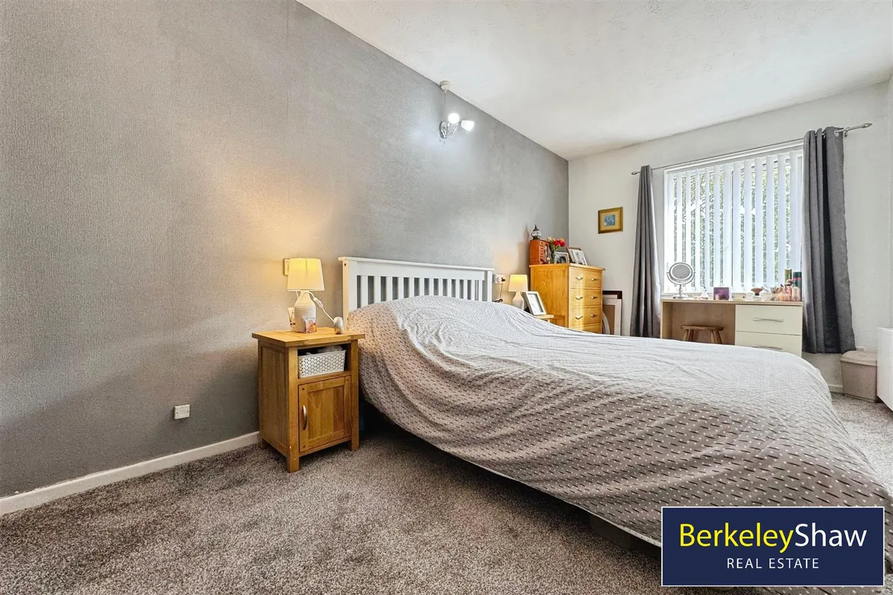 Nicholas Road, Crosby, L23, photo 6