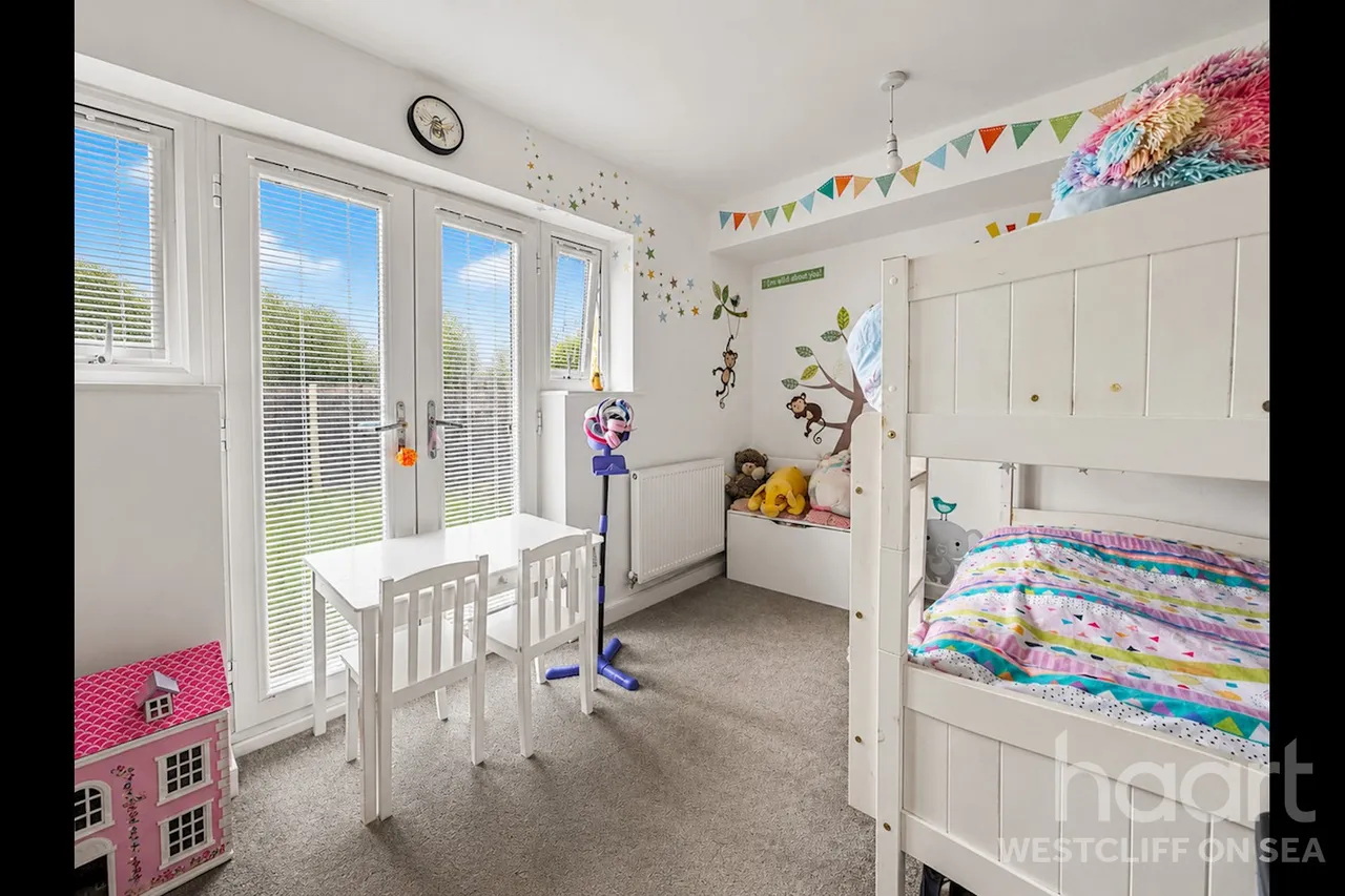 Brookside Crescent, Westcliff-On-Sea, SS0, photo 6