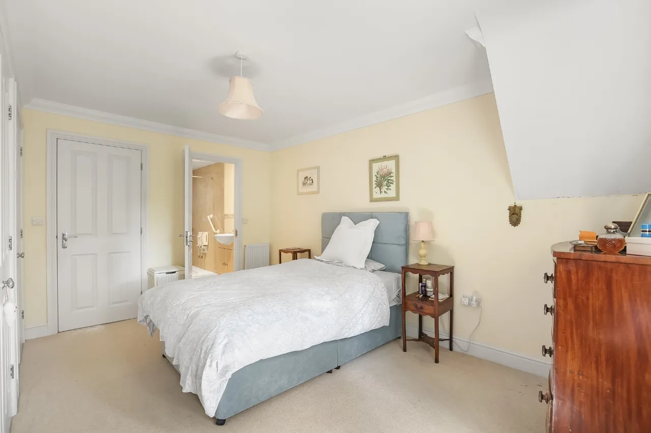 Florence Court, Wilton, Salisbury, Wiltshire, SP2 0FD, photo 7
