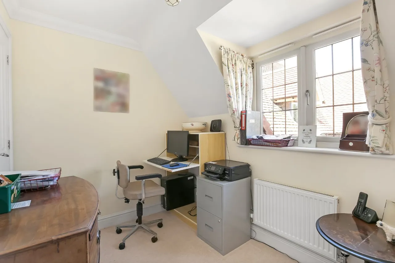 Florence Court, Wilton, Salisbury, Wiltshire, SP2 0FD, photo 11