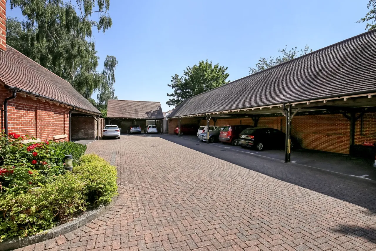 Florence Court, Wilton, Salisbury, Wiltshire, SP2 0FD, photo 14