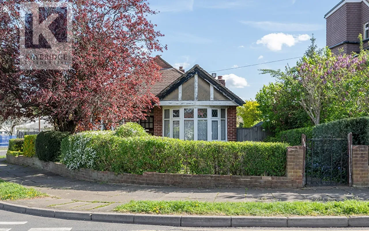Newbury Gardens, Epsom, KT19, photo 11