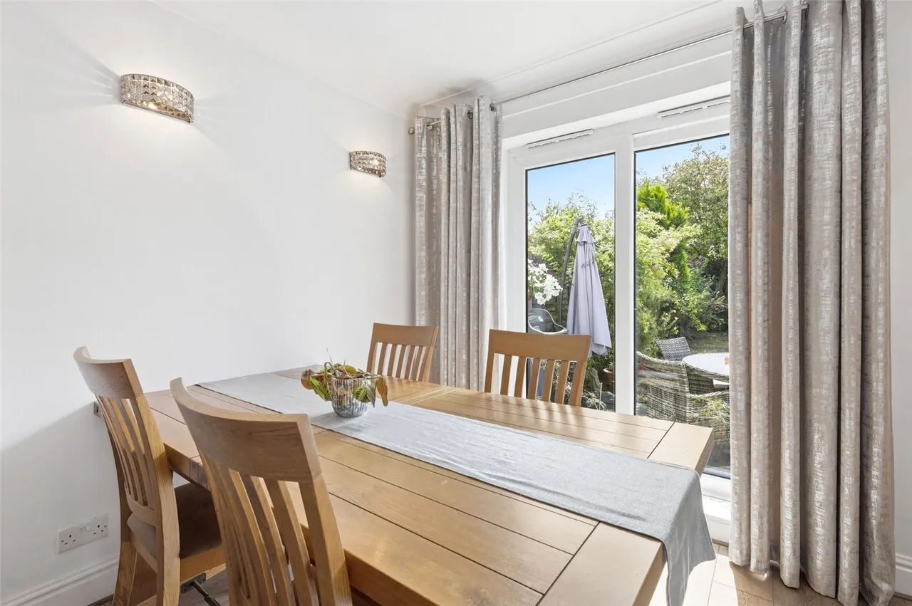 Coombfield Drive, Darenth, DA2, photo 12