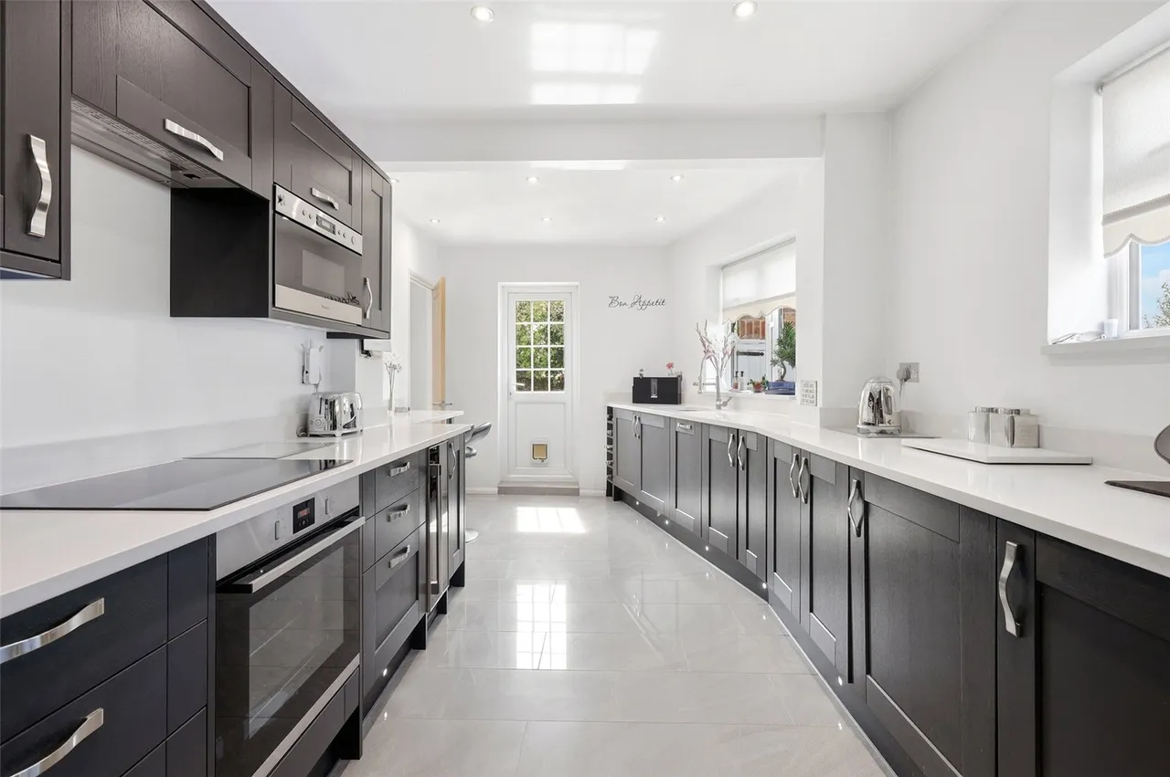 Coombfield Drive, Darenth, DA2, photo 13