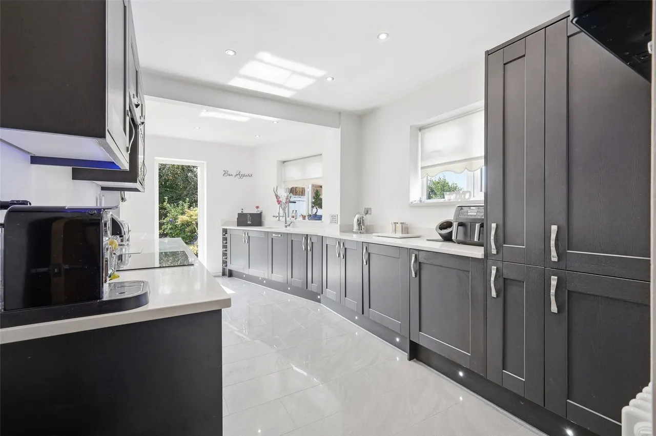 Coombfield Drive, Darenth, DA2, photo 17
