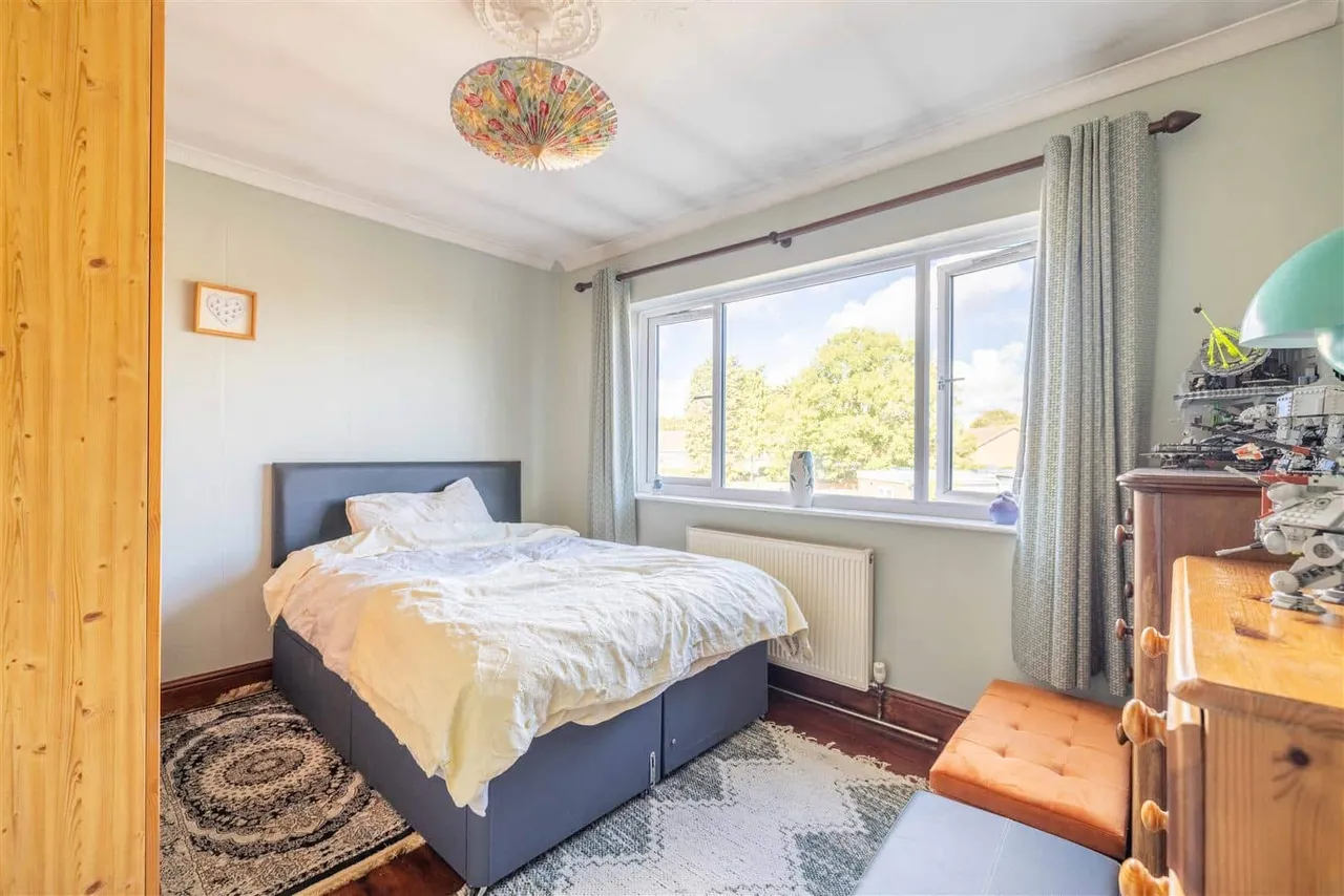 Croft Corner, Old Windsor, SL4, photo 12