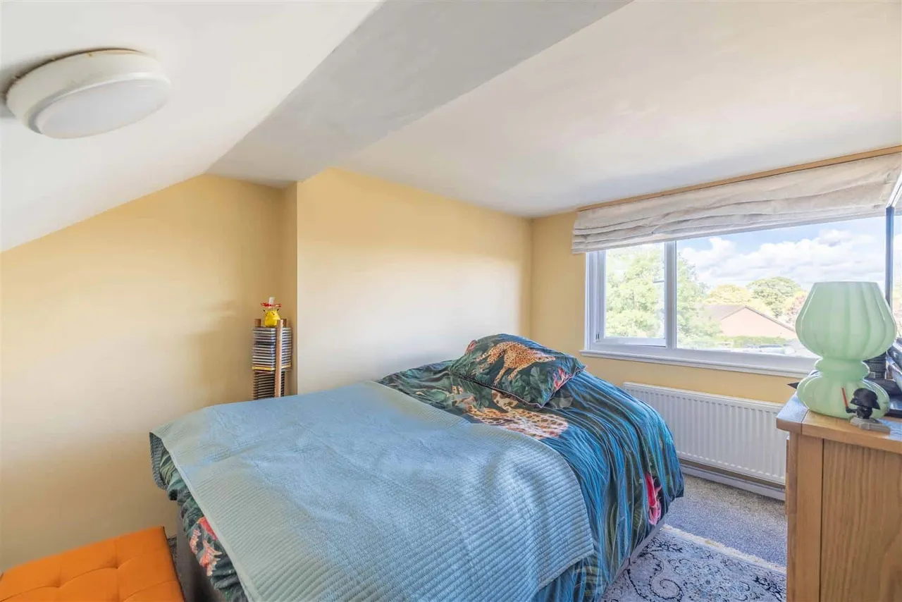 Croft Corner, Old Windsor, SL4, photo 10
