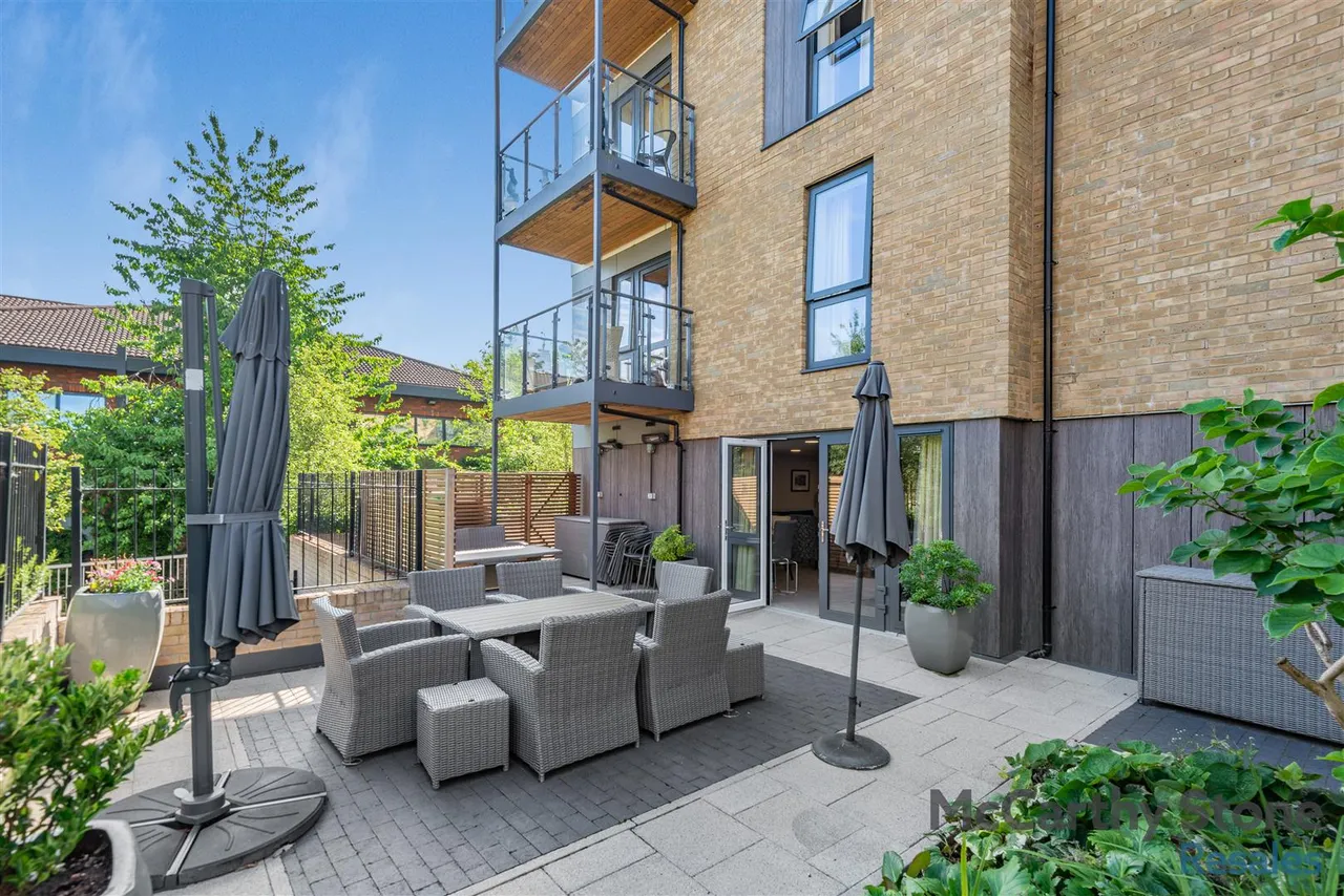 Hale Road, Hertford, SG13, photo 17
