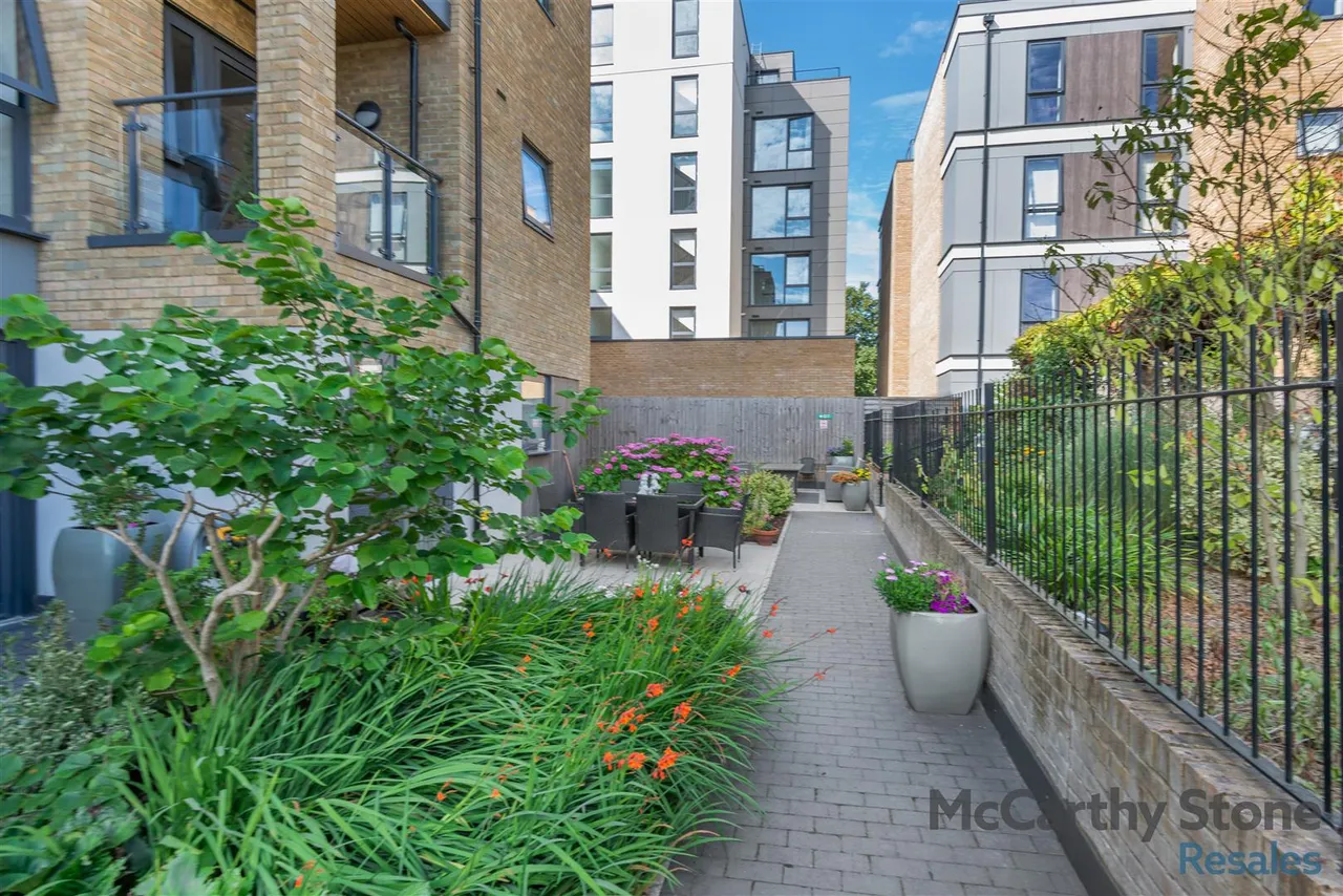 Hale Road, Hertford, SG13, photo 16
