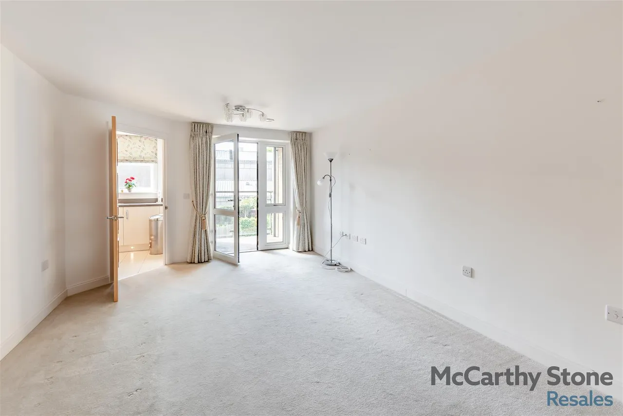 Hale Road, Hertford, SG13, photo 3